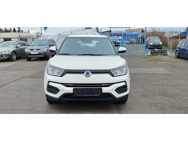 SsangYong Tivoli 1.6 e-XDI 114k.c UNIKAT ITALIA EURO 6C - автомобили, коли, обяви за нови и употребявани 0