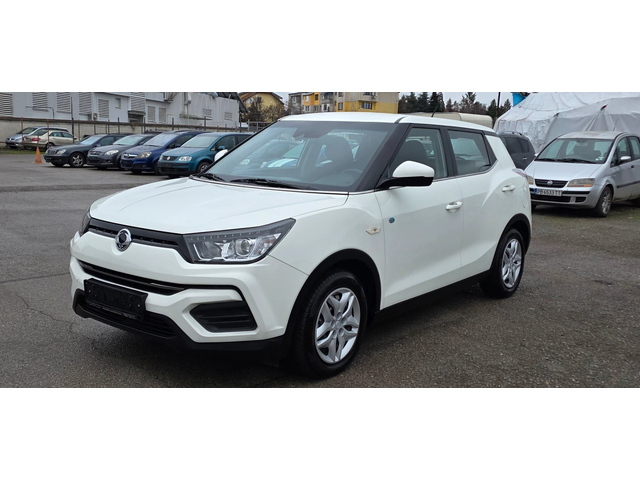 SsangYong Tivoli 1.6 e-XDI 114k.c UNIKAT ITALIA EURO 6C - автомобили, коли, обяви за нови и употребявани 1