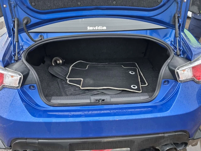 Subaru BRZ CARFAX/Cruise Control/Rear Wheel Drive - автомобили, коли, обяви за нови и употребявани 12