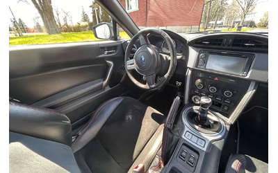 Subaru BRZ * 2dr Cpe Man* 2 КЛЮЧА* ПОДГРЕВ* KEYLESS* - автомобили, коли, обяви за нови и употребявани 9