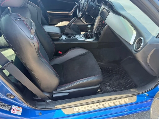 Subaru BRZ * Manual* RWD* KEYLESS* Camera* ПОДГРЕВ* - автомобили, коли, обяви за нови и употребявани 7