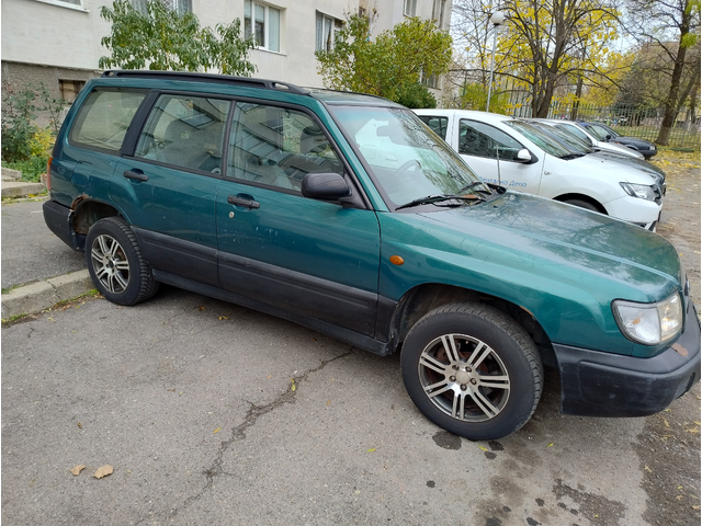 Subaru Forester 2.0 - автомобили, коли, обяви за нови и употребявани 2