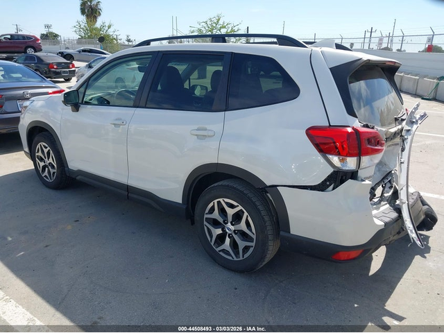 Subaru Forester 2.5L H-4 DI, DOHC, VVT, 182HP All Wheel Drive - автомобили, коли, обяви за нови и употребявани 2