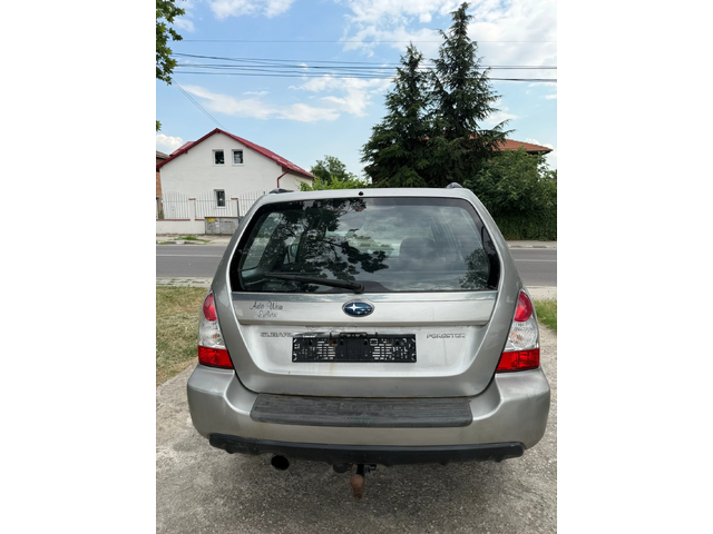 Subaru Forester 2.5 BENZIN GERMANY - автомобили, коли, обяви за нови и употребявани 5