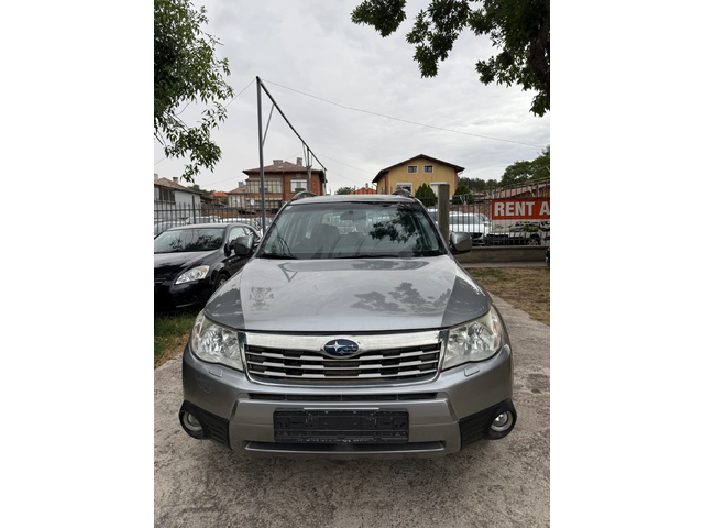 Subaru Forester 2.0 BENZIN AUSTRIA - автомобили, коли, обяви за нови и употребявани 1