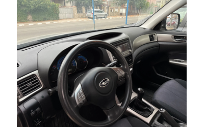 Subaru Forester 2.0 BENZIN AUSTRIA - автомобили, коли, обяви за нови и употребявани 6