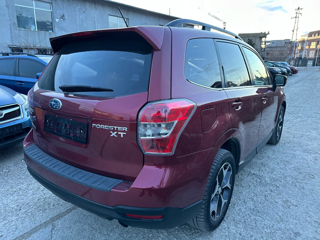 Subaru Forester 2.0 XT - автомобили, коли, обяви за нови и употребявани 4