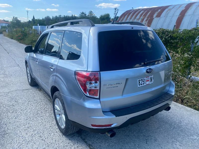 Subaru Forester 2.5 бензин 4х4 - автомобили, коли, обяви за нови и употребявани 2