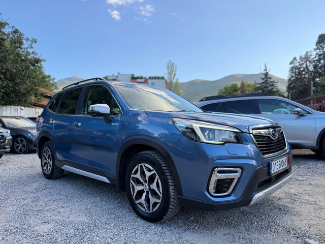 Subaru Forester 2.0i e-Boxer LUXURY - автомобили, коли, обяви за нови и употребявани 2