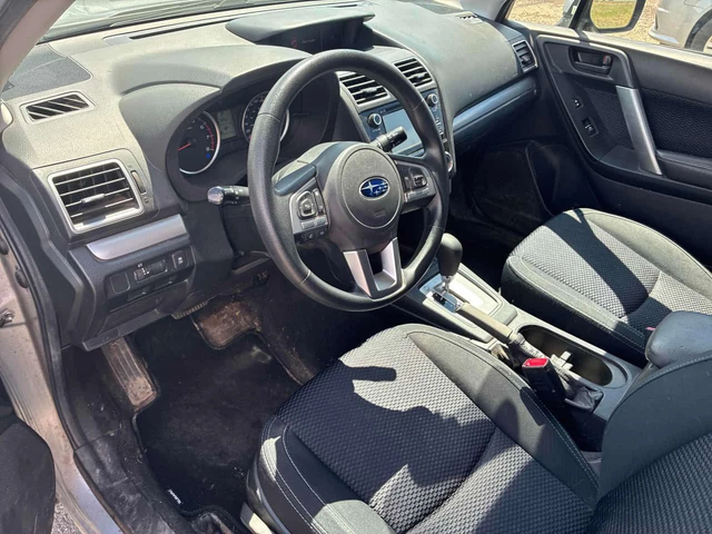 Subaru Forester * 2.5i CVT * ПОДГРЕВ* KEYLESS* - автомобили, коли, обяви за нови и употребявани 4