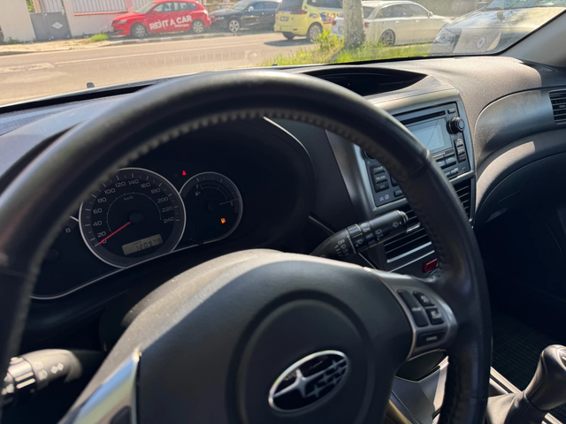 Subaru Impreza 1.5 BENZIN AUSTRIA - автомобили, коли, обяви за нови и употребявани 11