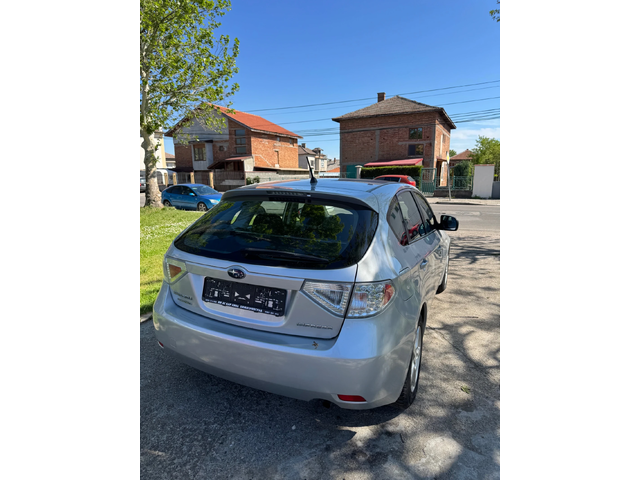 Subaru Impreza 1.5 BENZIN AUSTRIA - автомобили, коли, обяви за нови и употребявани 4