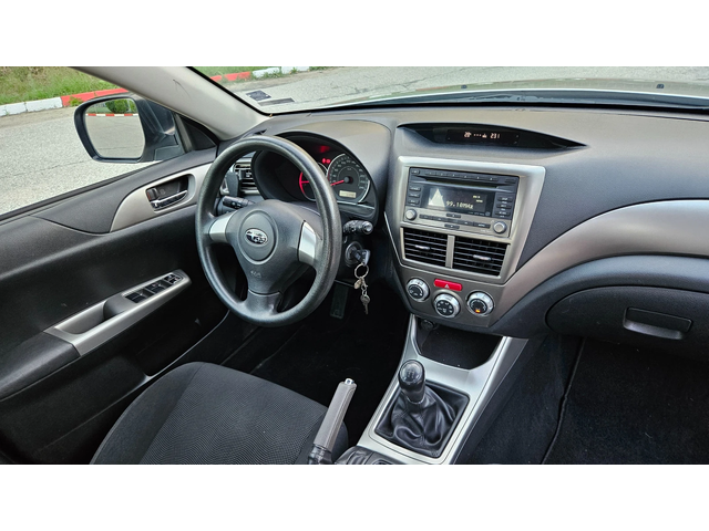 Subaru Impreza 4х4/Климатроник/Топ Състояние - автомобили, коли, обяви за нови и употребявани 10