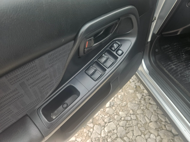 Subaru Impreza - автомобили, коли, обяви за нови и употребявани 8