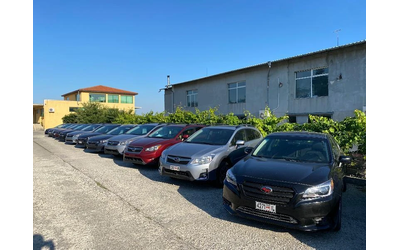 Subaru Impreza 2.0 бензин 4х4 - автомобили, коли, обяви за нови и употребявани 14