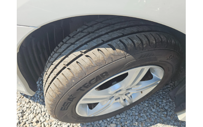 Subaru Legacy 2.0 AWD 150 k.c. - автомобили, коли, обяви за нови и употребявани 9