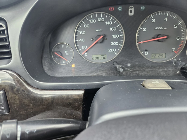 Subaru Legacy 4x4 2.0i - автомобили, коли, обяви за нови и употребявани 12