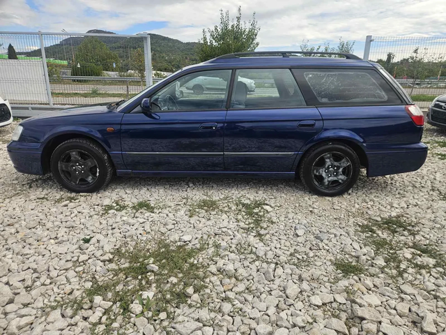 Subaru Legacy 4x4 2.0i - автомобили, коли, обяви за нови и употребявани 1