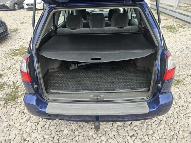 Subaru Legacy 4x4 2.0i - автомобили, коли, обяви за нови и употребявани 4