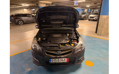 Subaru Legacy 2.5 GT - автомобили, коли, обяви за нови и употребявани 13