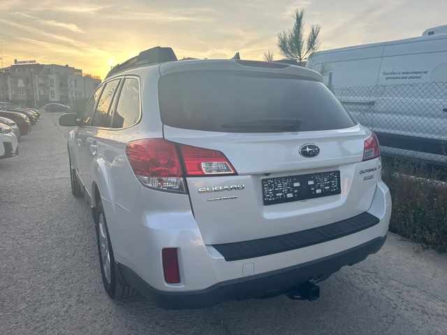 Subaru Outback 2.5 Limited 4x4 - автомобили, коли, обяви за нови и употребявани 3
