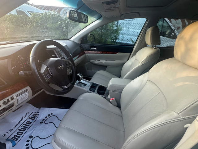 Subaru Outback 2.5 Limited 4x4 - автомобили, коли, обяви за нови и употребявани 5
