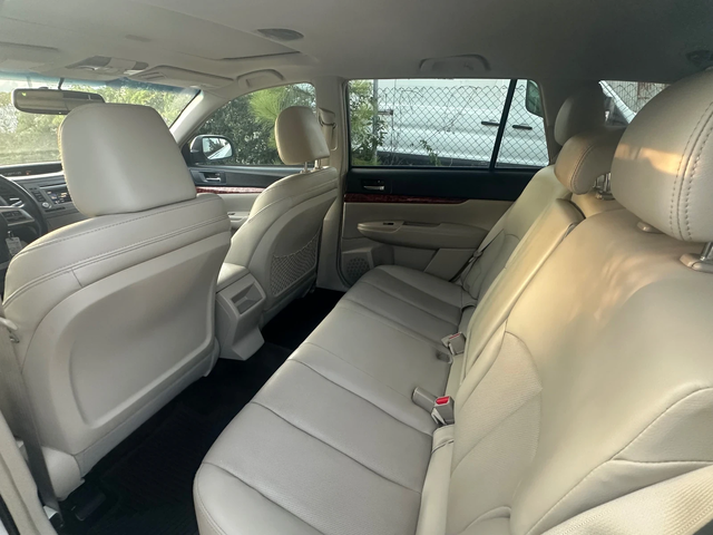 Subaru Outback 2.5 Limited 4x4 - автомобили, коли, обяви за нови и употребявани 8