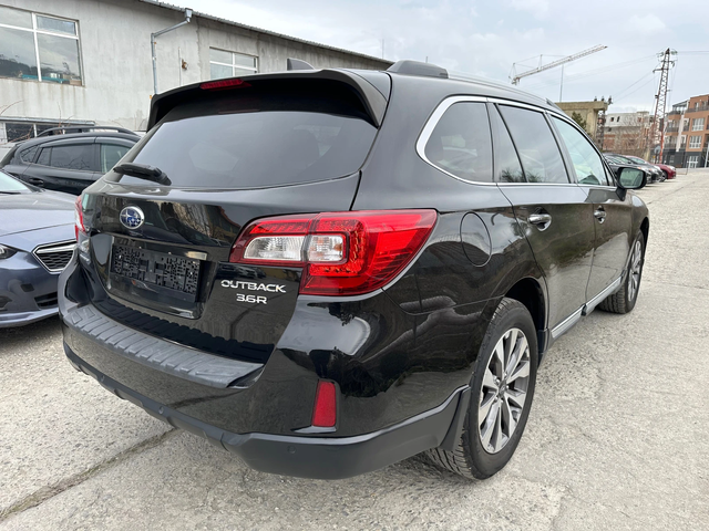 Subaru Outback 3.6 Touring 4x4 - автомобили, коли, обяви за нови и употребявани 4