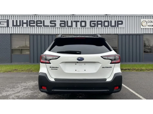 Subaru Outback Onyx Edition AWD - автомобили, коли, обяви за нови и употребявани 4