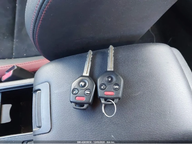 Subaru WRX STI - автомобили, коли, обяви за нови и употребявани 8