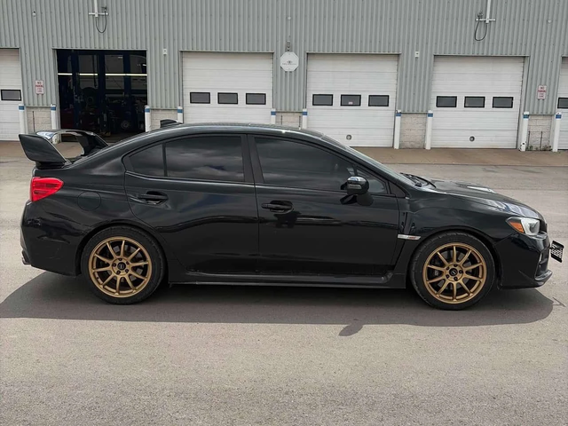 Subaru WRX STI| ПОДГРЕВИ| ШИБИДАХ| KEYLESS| CARFAX - автомобили, коли, обяви за нови и употребявани 4