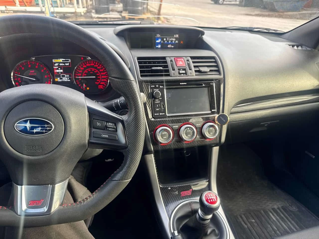 Subaru WRX * 4dr Sdn STI Man w/Sport tech Pkg* ПОДГРЕВ* PANO* - автомобили, коли, обяви за нови и употребявани 8