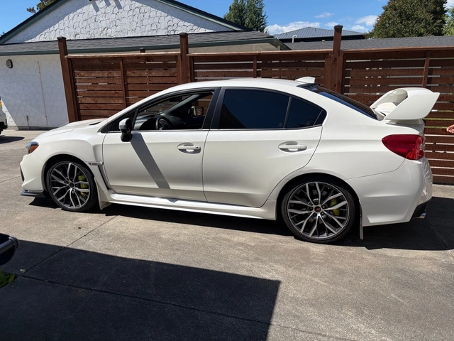 Subaru WRX * * CARFAX * * АВТО КРЕДИТ * * - автомобили, коли, обяви за нови и употребявани 2