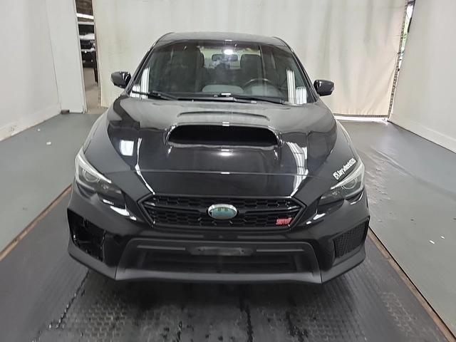 Subaru WRX STI AWD - автомобили, коли, обяви за нови и употребявани 4