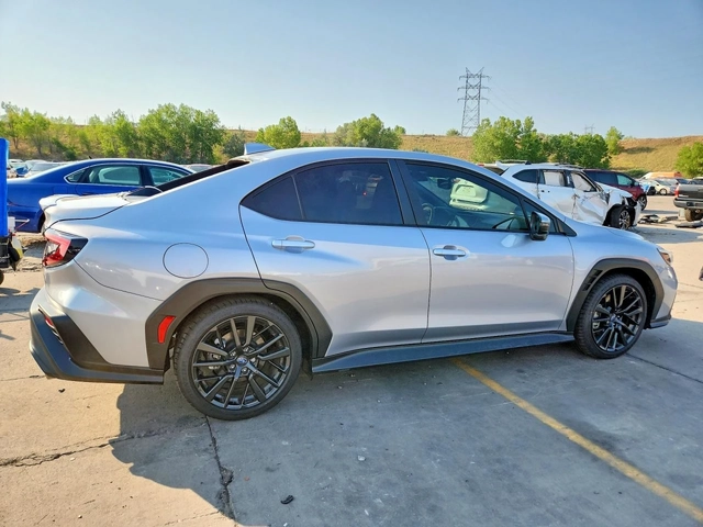 Subaru WRX LIMITED / 2.4 Turbo / РЪЧКА - автомобили, коли, обяви за нови и употребявани 2