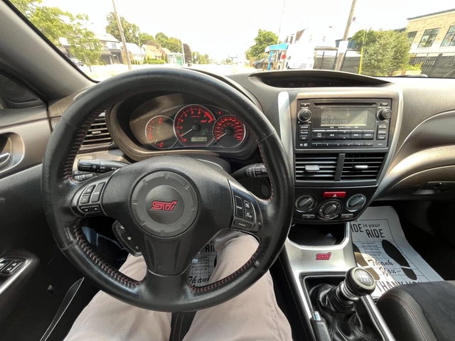 Subaru WRX STI - автомобили, коли, обяви за нови и употребявани 12