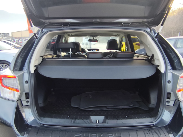 Subaru XV 2.0D* UNLIMITED* AWD* 4X4* FACE* EURO6B* NAVI* - автомобили, коли, обяви за нови и употребявани 12