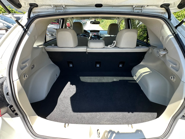 Subaru XV 2.0 Limited STI - автомобили, коли, обяви за нови и употребявани 10