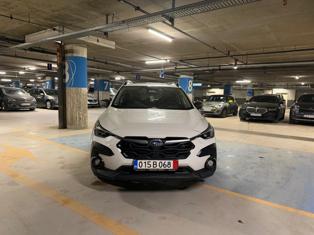 Subaru XV 2.0 Hybrid LUXURY - автомобили, коли, обяви за нови и употребявани 1