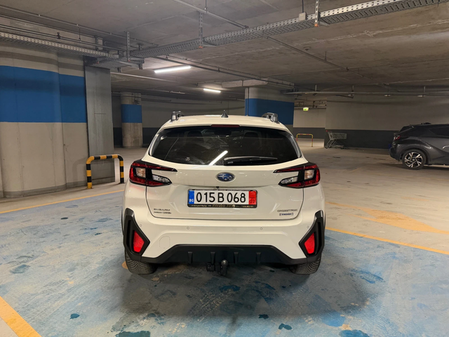 Subaru XV 2.0 Hybrid LUXURY - автомобили, коли, обяви за нови и употребявани 4