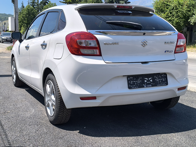Suzuki Baleno 1.2 Hybrid - автомобили, коли, обяви за нови и употребявани 5