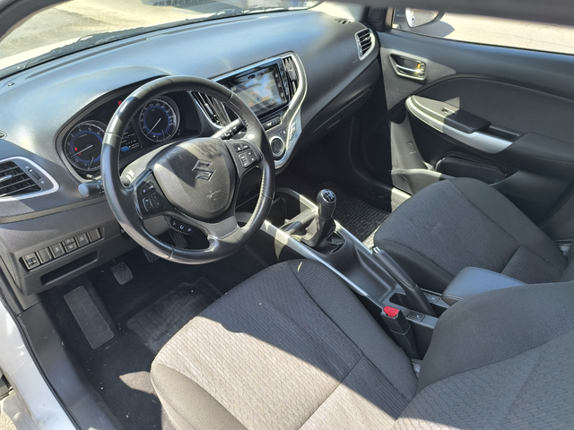 Suzuki Baleno 1.2 Hybrid - автомобили, коли, обяви за нови и употребявани 7