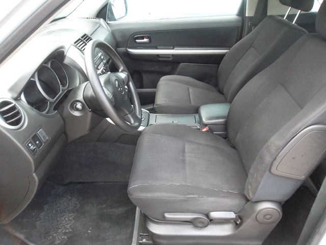 Suzuki Grand vitara 2.4 AVTOMATIK 3врати - автомобили, коли, обяви за нови и употребявани 5