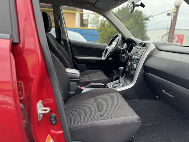 Suzuki Grand vitara 2.4i 4x4 Automatic - автомобили, коли, обяви за нови и употребявани 9