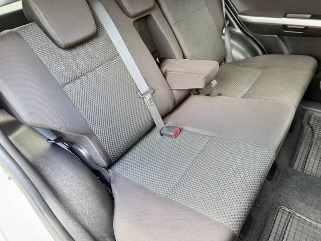 Suzuki Grand vitara 2.4i AUTOMATIC - автомобили, коли, обяви за нови и употребявани 10