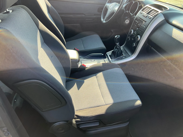 Suzuki Grand vitara 1.9 D - автомобили, коли, обяви за нови и употребявани 10