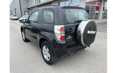 suzuki-grand-vitara - 4