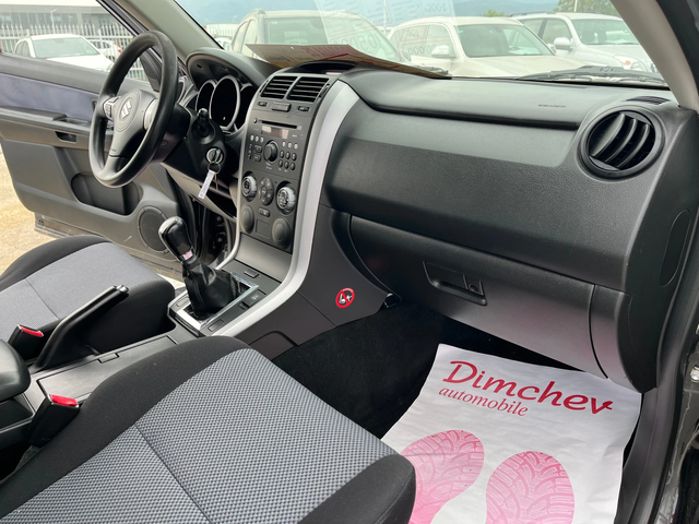 Suzuki Grand vitara 4x4 1.6 i 106k.c - автомобили, коли, обяви за нови и употребявани 9