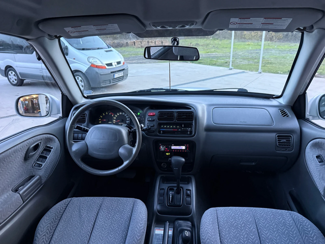 Suzuki Grand vitara Автоматик/Климатик/Повдигнат/Кални Гуми/Печка/Темп - автомобили, коли, обяви за нови и употребявани 10