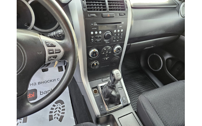 Suzuki Grand vitara 2.0i - автомобили, коли, обяви за нови и употребявани 10